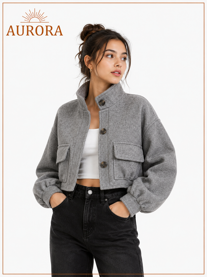 CHAQUETA CORTA CUELLO ALTO AURORA GRIS